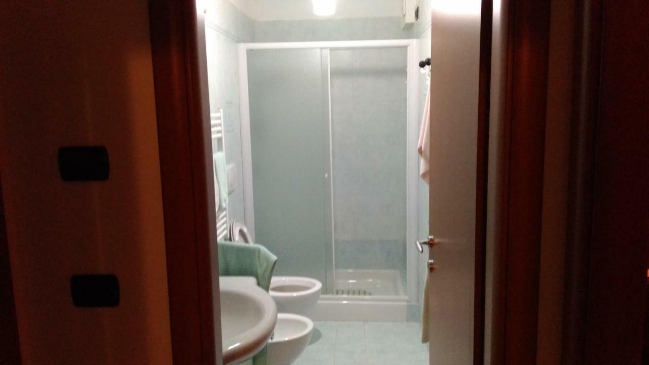 バーリ La Pietra Smeraldinaヴィラ エクステリア 写真